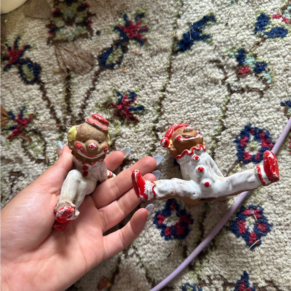 Vtg | NAPCO Posing clown